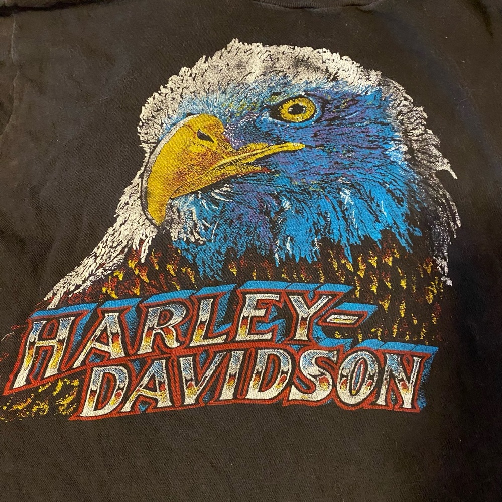 Vintage Harley-Davidson Black Tee with Multicolor Eagle Graphic
